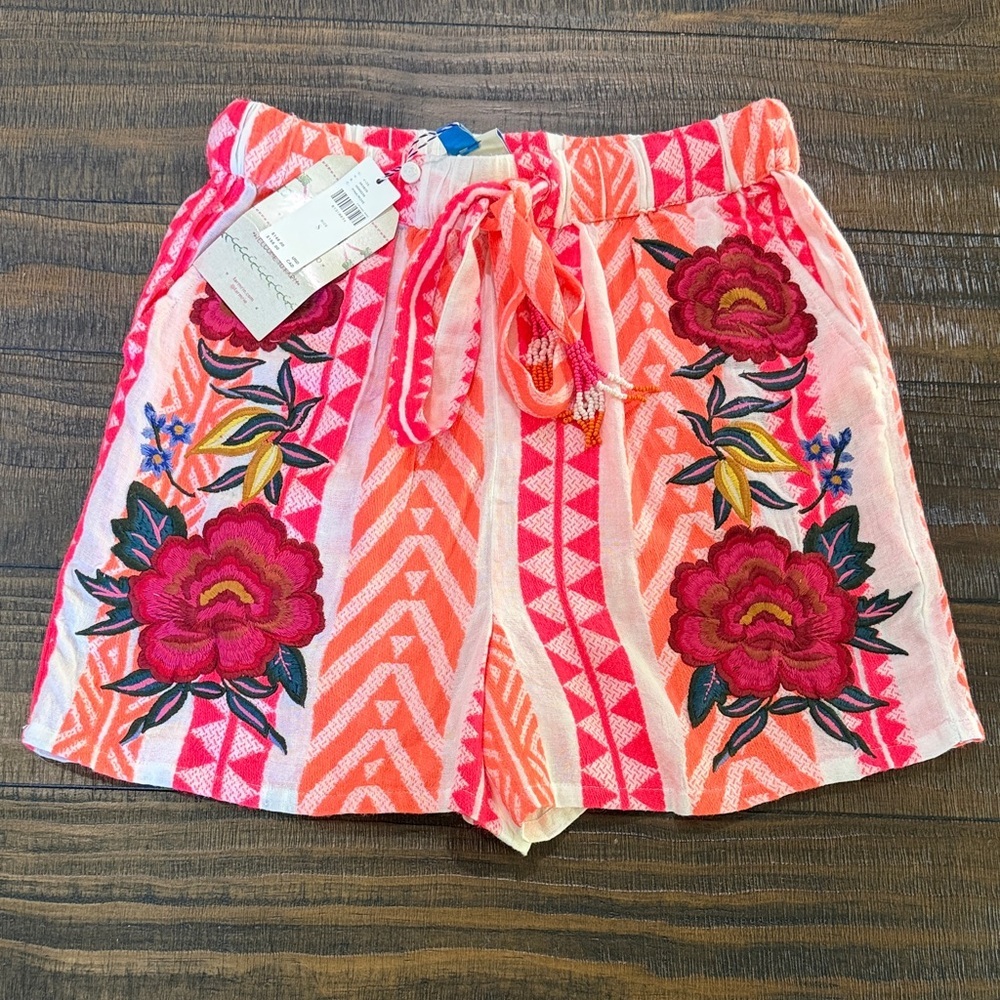 Farm Rio Geo Stripe Embroidered Shorts 🌺